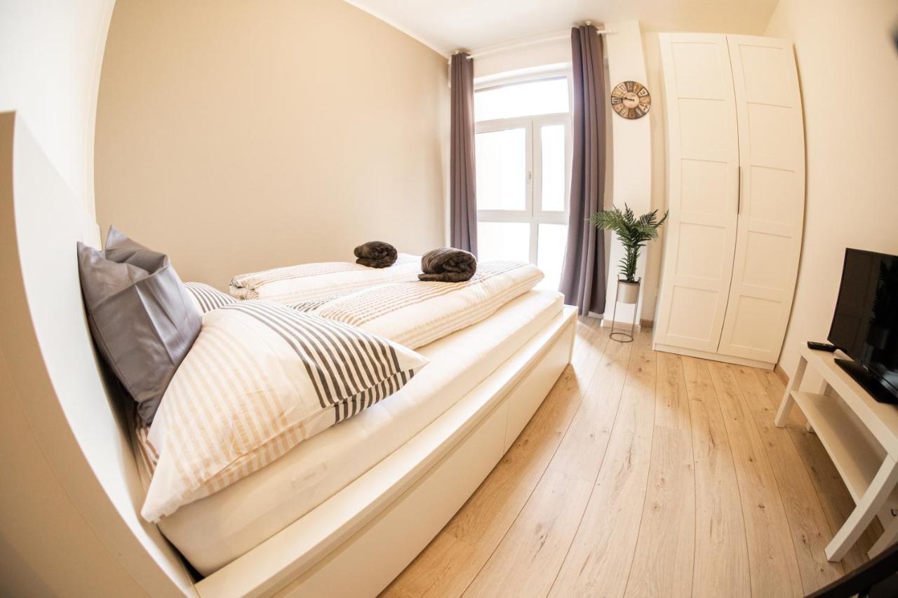 Flow Apartments Winkel Love Und Happiness Merano Exteriör bild