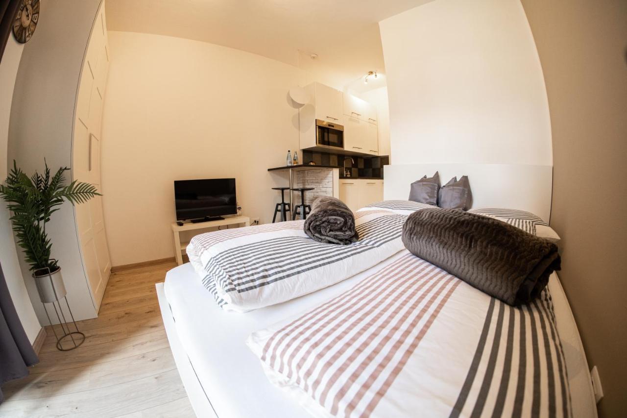 Flow Apartments Winkel Love Und Happiness Merano Exteriör bild