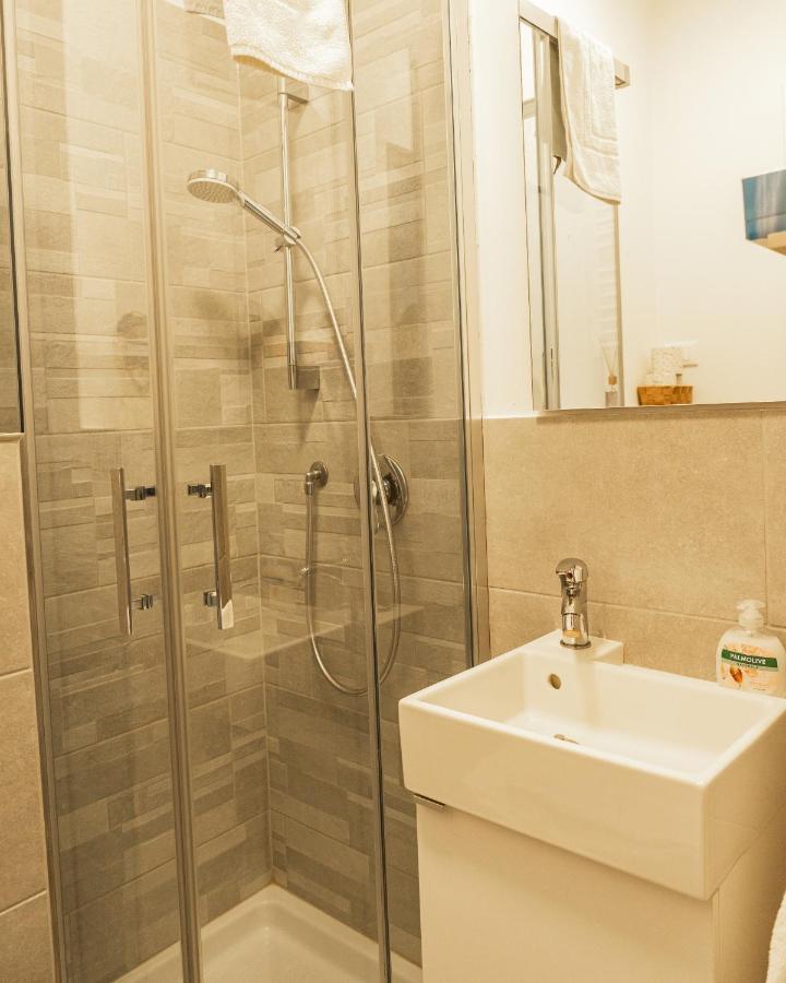Flow Apartments Winkel Love Und Happiness Merano Exteriör bild