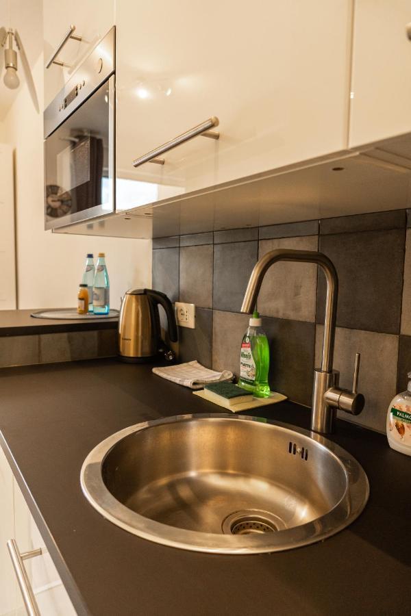 Flow Apartments Winkel Love Und Happiness Merano Exteriör bild